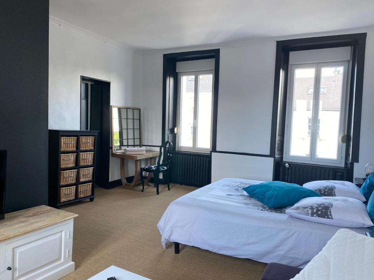 Chambre Spacieuse Dans Maison Renovee Granville Buitenkant foto